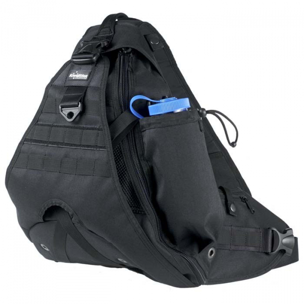 Maura (black,green)