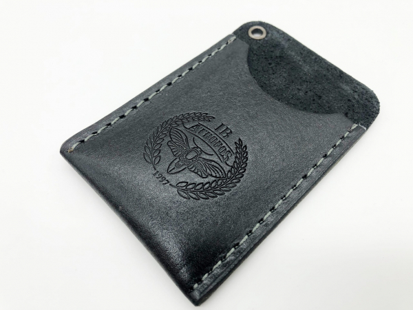 Card Holder с люверсом черный