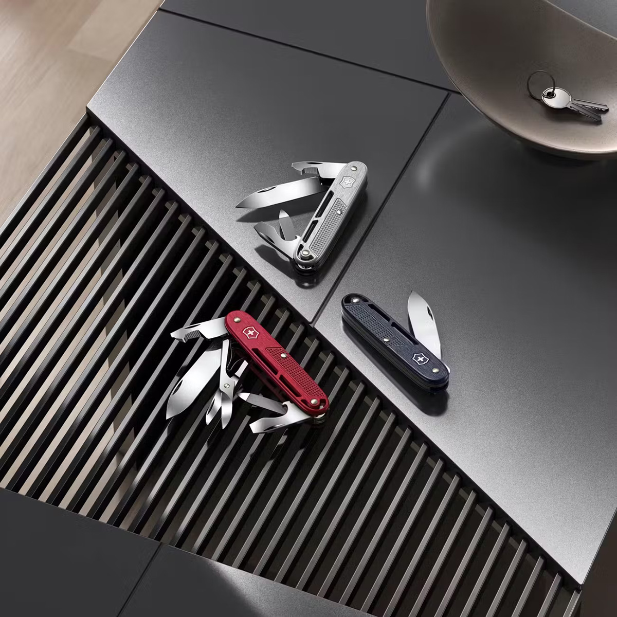 Нож Victorinox 0.8006.22 Onefold Alox — изображение 3