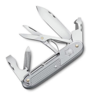 Нож Victorinox 0.8226.26 Synergy X Alox