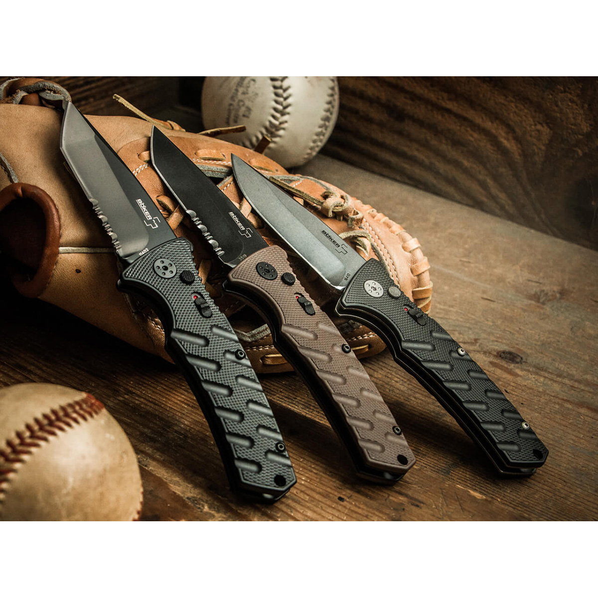 Автоматический нож Boker 01BO425 Strike Tanto Coyote — изображение 6