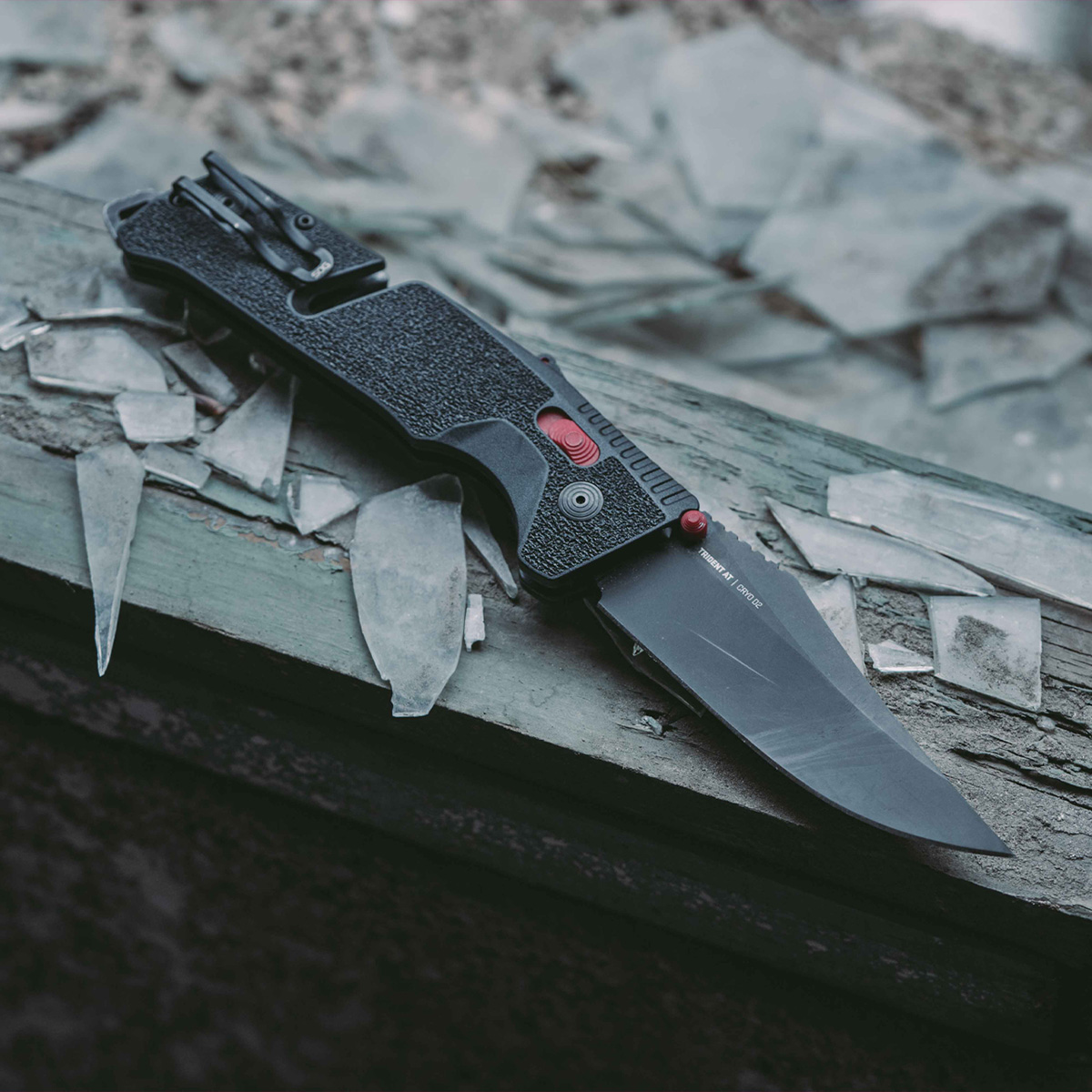 Нож SOG, 11-12-01-41 Trident Mk3 Black-Red — изображение 3