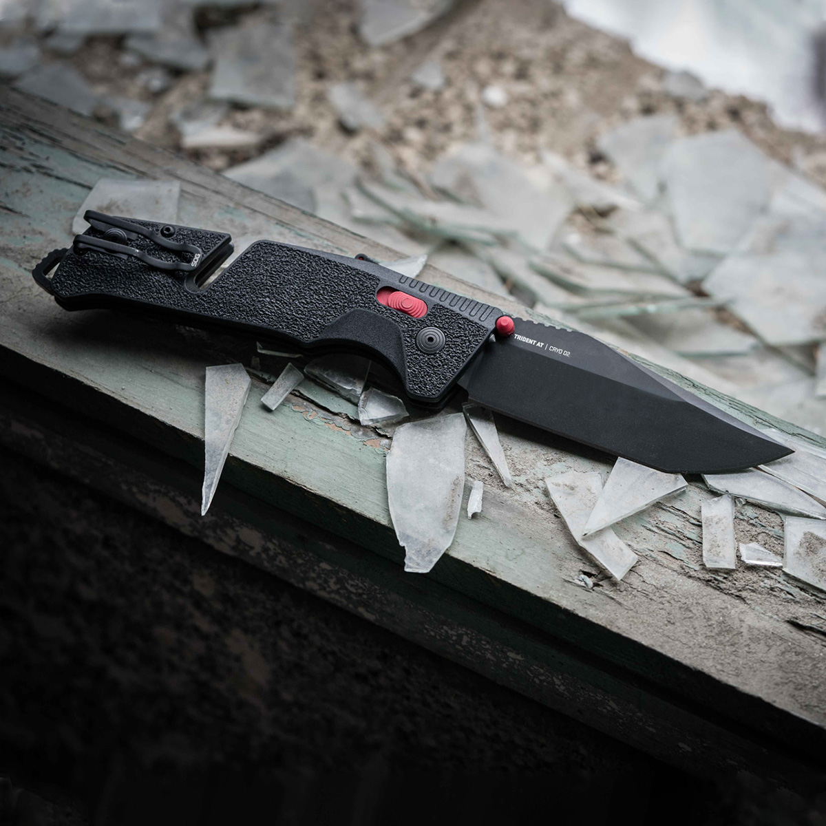 Нож SOG, 11-12-04-41 Trident Mk3 Black-Red Tanto — изображение 3