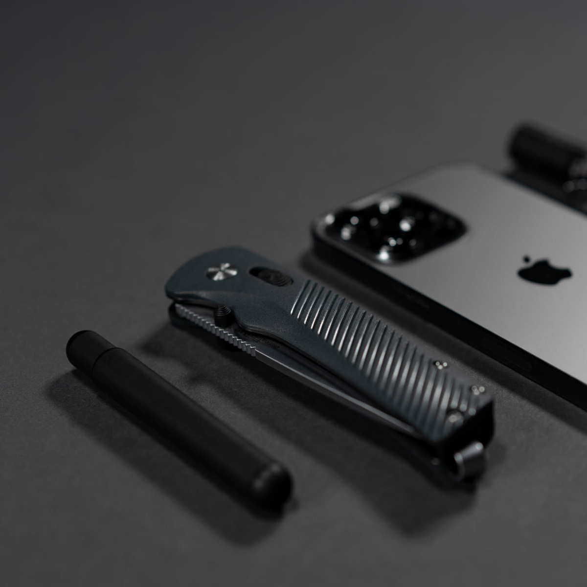 Нож SOG 11-18-11-41 Flash Urban Grey — изображение 3