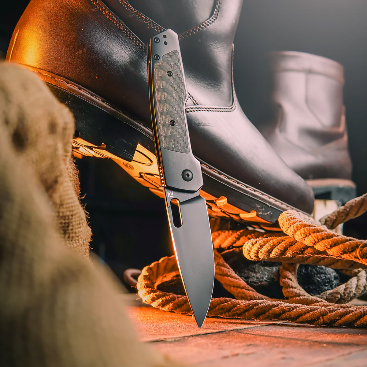 Нож Artisan Cutlery 1874G-BCF Gambit Queen — изображение 4